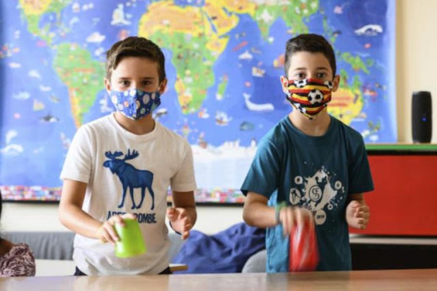 Back to school: Αυτός είναι ο σωστός τρόπος να πλένουμε τις υφασμάτινες μάσκες των παιδιών! Μπορούμε να τις σιδέρωσουμε;