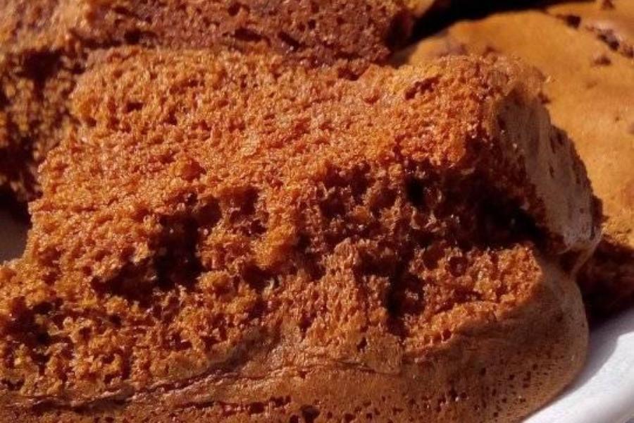 Αφράτο κέικ σοκολάτας χωρίς αλεύρι με μόνο 2 υλικά