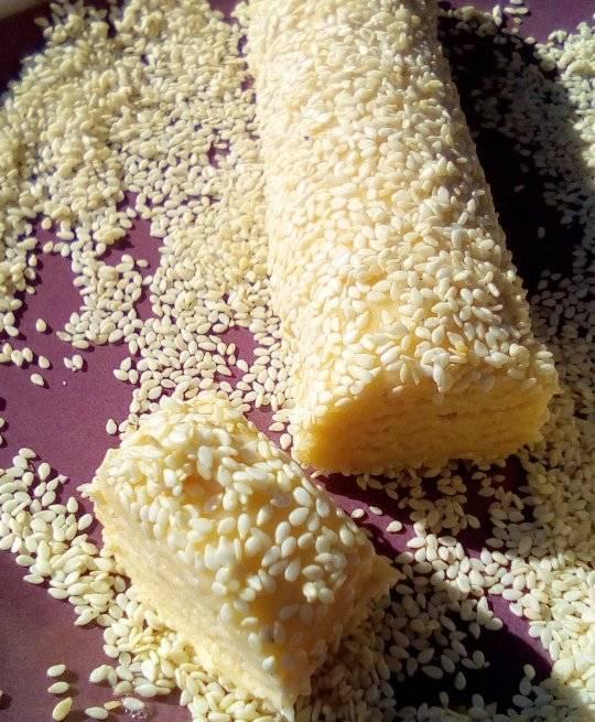 Συνταγή για πεντανόστιμα μπισκότα βουτύρου με σουσάμι