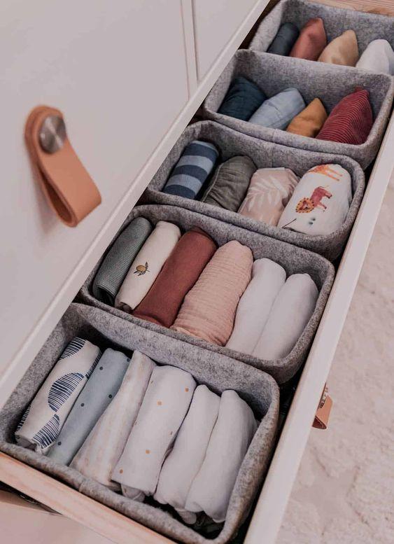 Χρήσιμα tips για να οργανώσεις τα ρούχα στην ντουλάπα σου & να αποθηκεύσεις τα καλοκαιρινά!