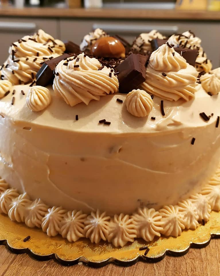 τούρτα με σοκολάτα και καραμέλα!