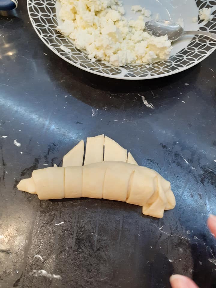 στρίβουμε τη ζύμη