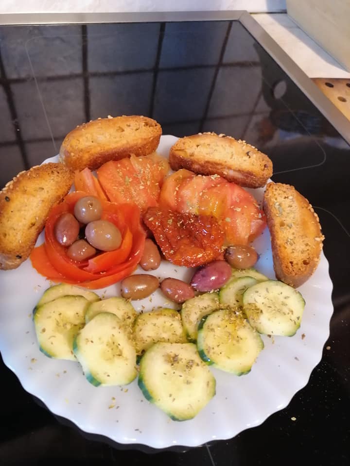 Συνταγή για παραδοσιακά σπιτικά παξιμάδια από την Μάνη