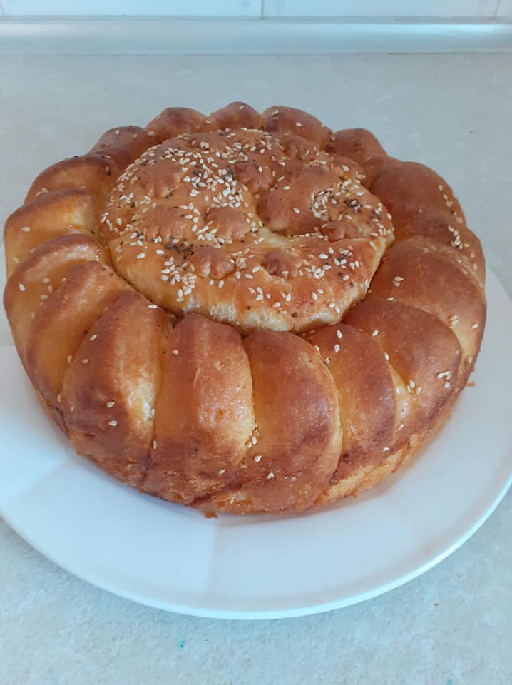 Συνταγή για αφράτο ψωμί με βούτυρο