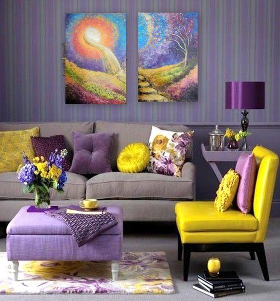 Οι τάσεις που θα κυριαρχήσουν στην διακόσμηση το 2021: Κίτρινα και μοβ χρώματα  στα έπιπλα και στους τοίχους στο σαλόνι ιδέες 