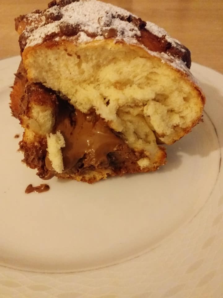 Γεμιστό Μπριός με Νουτέλα συνταγή