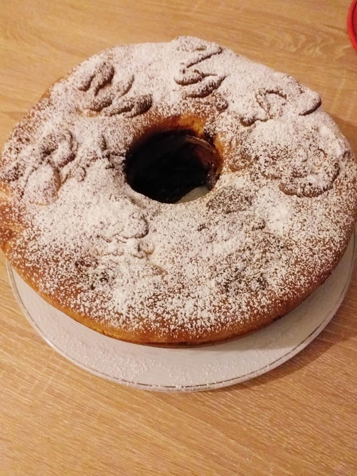 Γεμιστό Μπριός με Νουτέλα συνταγή