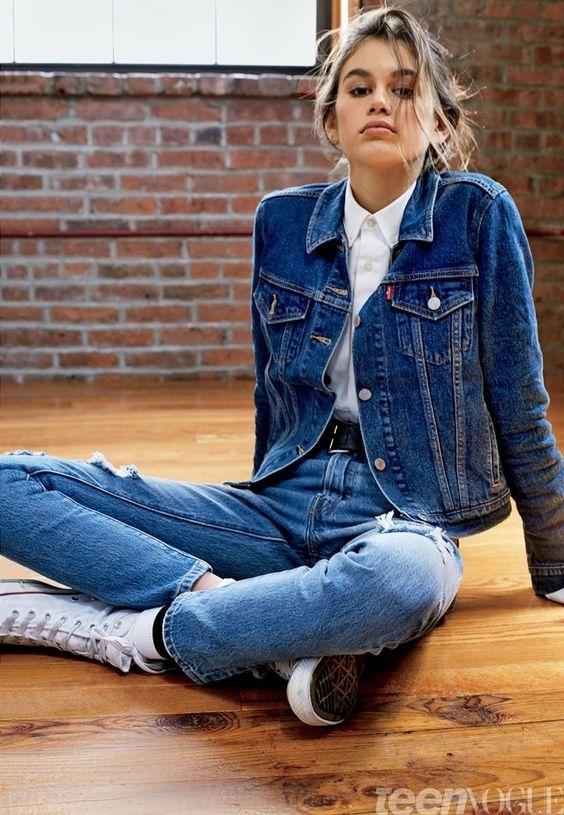 denim look: Jean ζακέτα με jean παντελόνι 