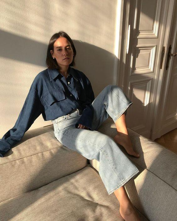 Double denim look: Jean παντελόνι και jean ζακέτα για πιο αρτιστίκ εμφανίσεις 
