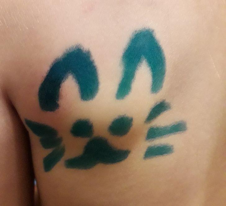 12 λάθη που όλοι οι γονείς έχουν κάνει: βάζουμε ιώδιο σε όλες τις πληγές του παιδιού 12 λάθη που όλοι οι γονείς έχουν κάνει: βάζουμε ιώδιο σε όλες τις πληγές του παιδιού