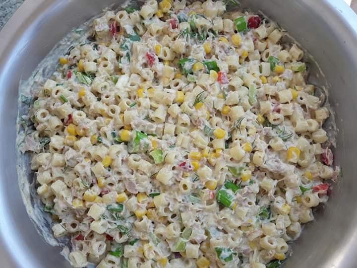 Φαγητό στο ολοήμερο που δεν θέλει ζέσταμα – Συνταγές για φαί χωρίς ζέσταμα : Μακαρονοσαλάτα