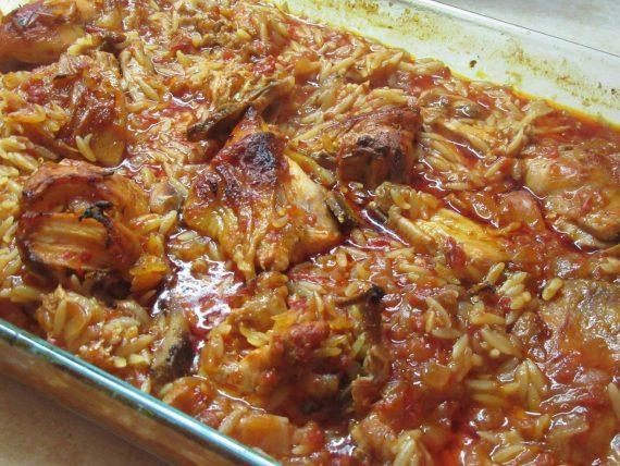 Φαγητό στο ολοήμερο που δεν θέλει ζέσταμα – Συνταγές για φαΐ χωρίς ζέσταμα : Γιουβέτσι κοτόπουλο