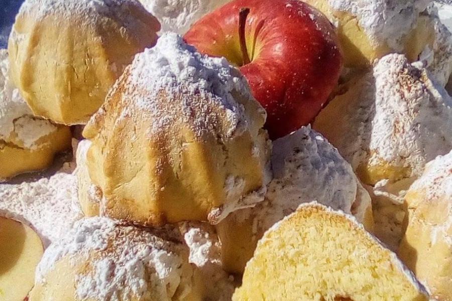 Μπισκοτένια μηλοπιτάκια μπουκιά και συχώριο Μηλόπιτα μπουκιά και συχώριο που πρέπει να δοκιμάσετε