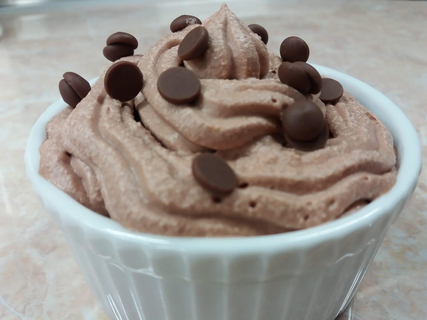 Μους σοκολάτας με πορτοκάλι & ακόμη 2 υλικά συνταγή Μους σοκολάτας με πορτοκάλι & ακόμη 2 υλικά συνταγή