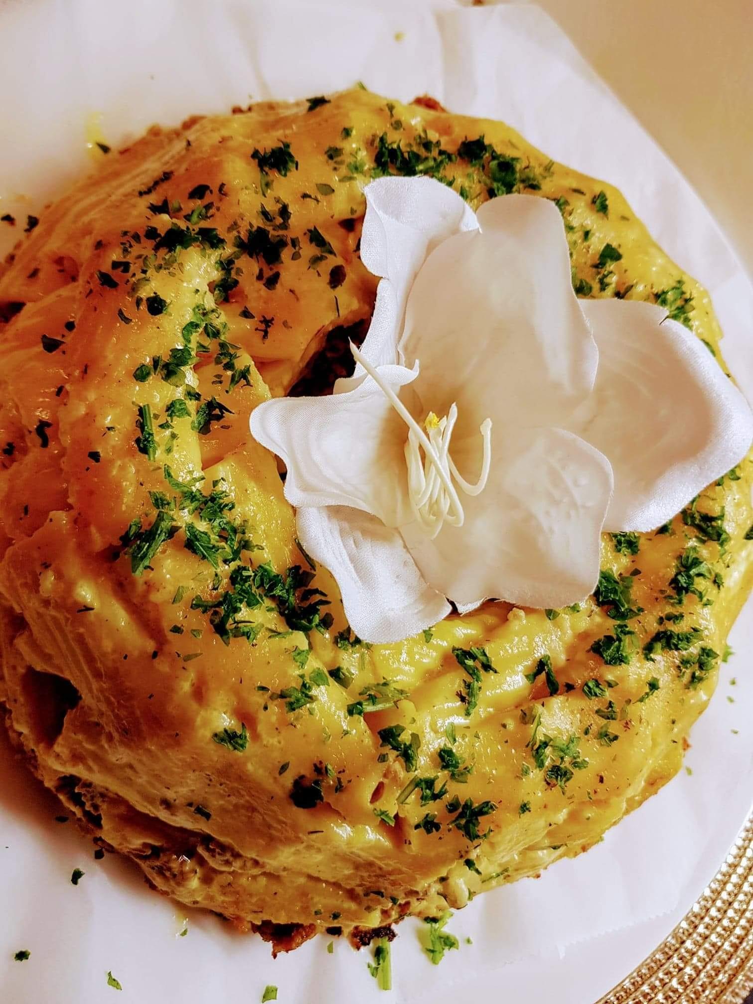 Μακαρόνια πένες ογκρατέν με κιμά & κουρκουμά συνταγή