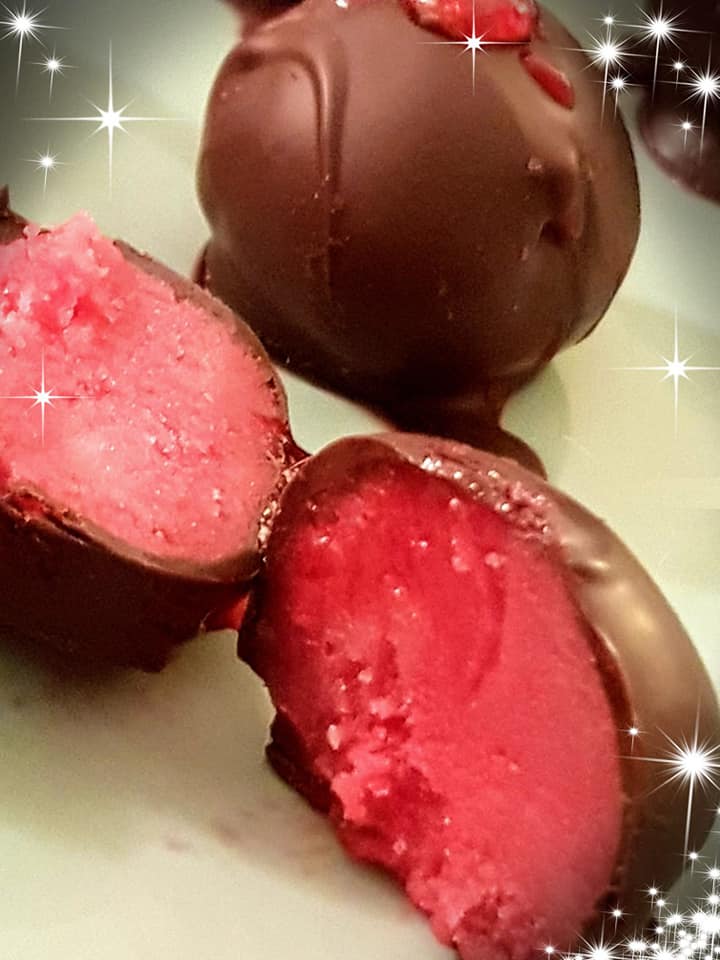 τρουφάκια με αμυγδαλόπαστα συνταγή 6 υλικά 