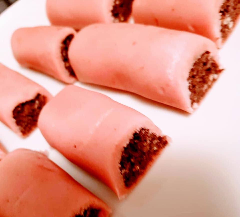 Dammsugare: Σουηδικά ατομικά γλυκά με αμυγδαλόπαστα 