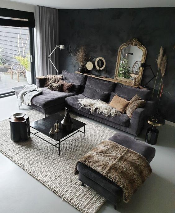 15 ιδέες με μαύρα έπιπλα στην διακόσμηση: μαύρος καναπές με μαύρους τοίχους 