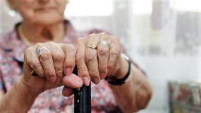 Σοκ: Στραγγάλισαν 79χρονη – Άφαντος ο σύντροφος της