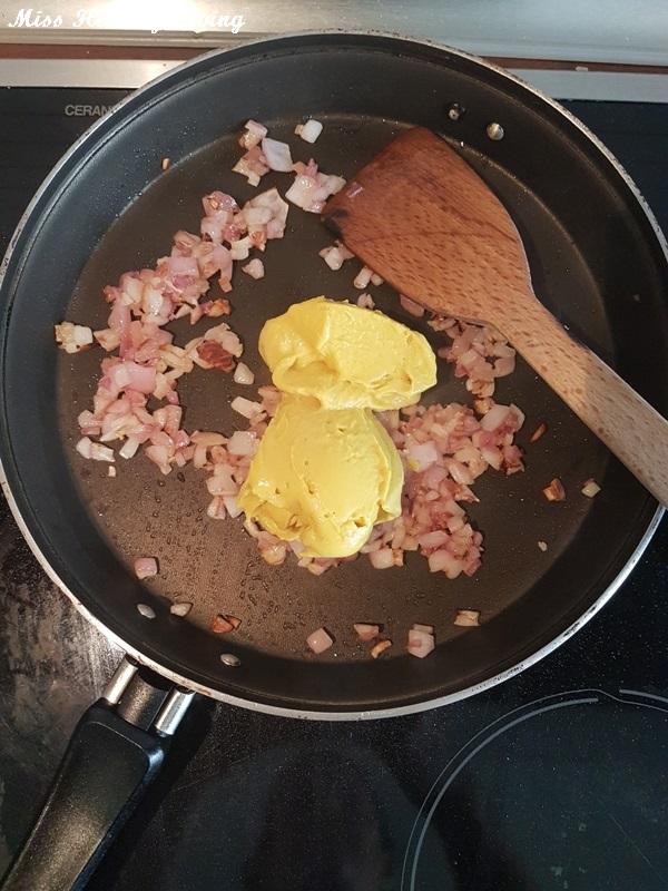 Συνταγή για καλαμαράκια λεμονάτα με μουστάρδα Συνταγή για καλαμαράκια λεμονάτα με μουστάρδα