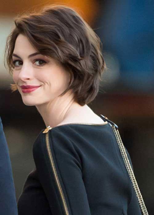 Safety cut:  Κοντά σπαστά μαλλιά