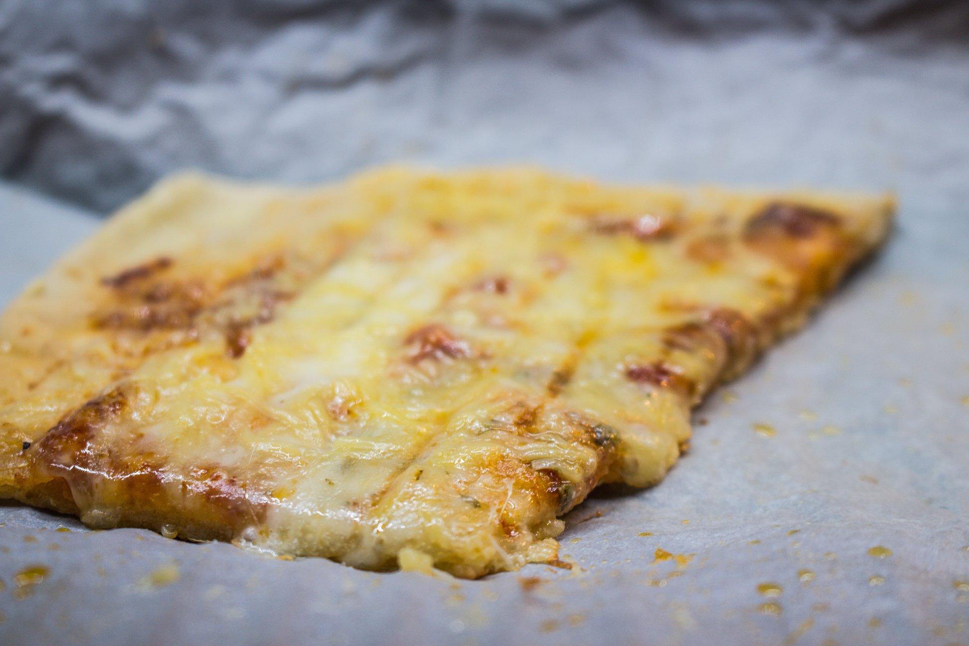 σπιτική πίτσα στη τοστιέρα συνταγή