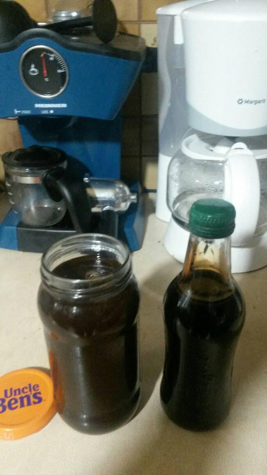 χαρουπόμελο