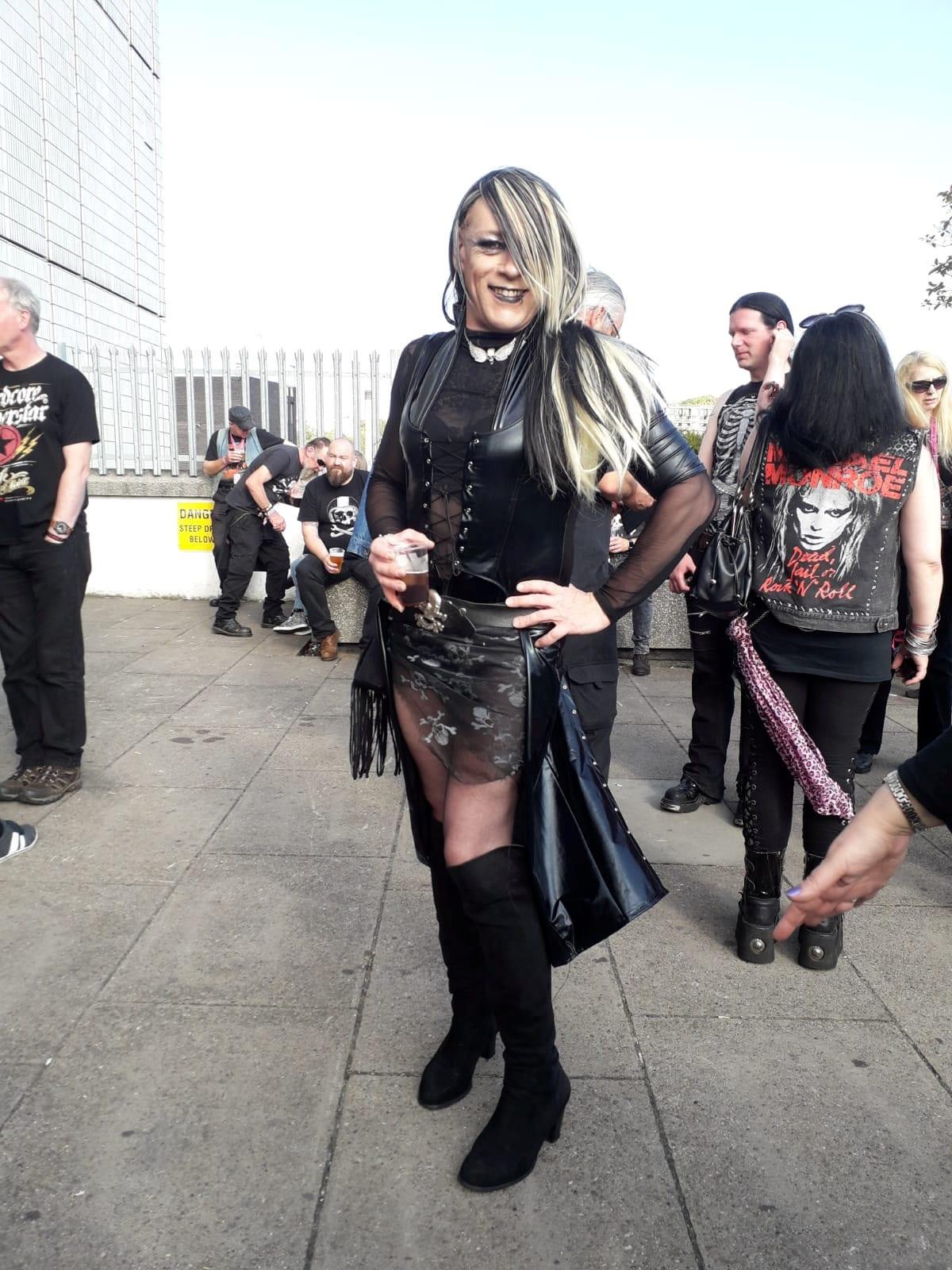 Andi Halliley: Ο στρατιωτικός με 30 χρόνια θητείας που πλέον ζει σαν γυναίκα