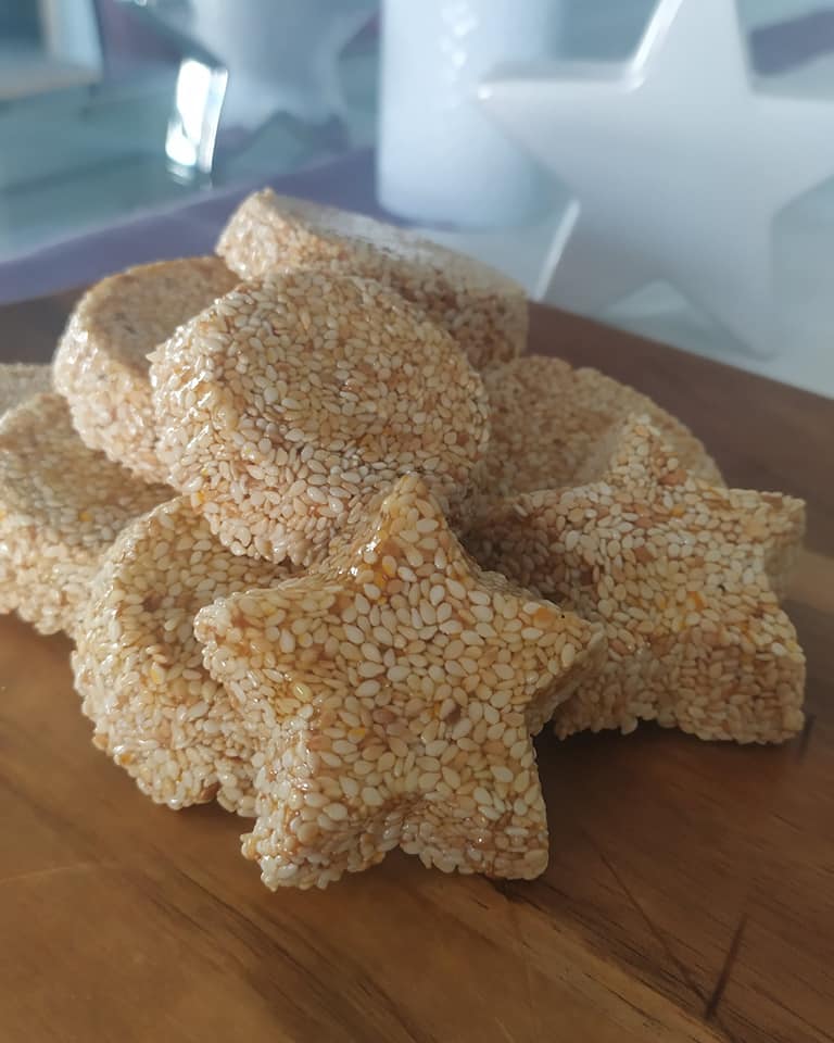 παστέλι με σουσάμι συνταγή παστέλι με σουσάμι συνταγή