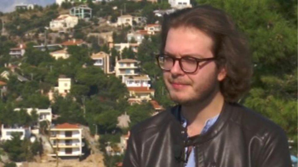 Γιώργος Παπαδάκης: Μας συστήνει τον 23χρονο γιο του που είναι μουσικός