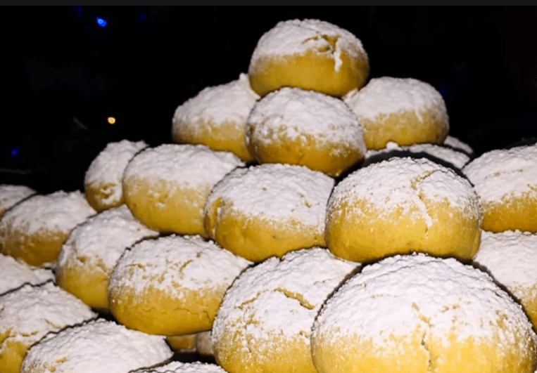 κουραμπιέδες με ούζο συνταγή