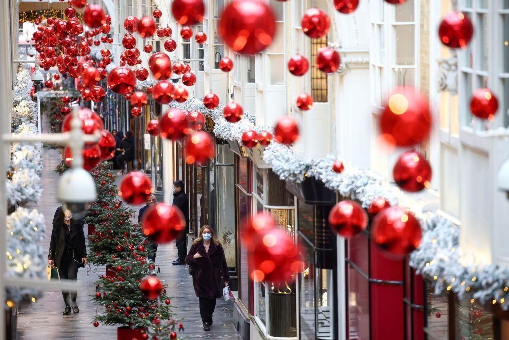 Κορονοϊός – Χριστούγεννα : Οι ημερομηνίες για το άνοιγμα σε  σχολεία, εστίαση, λιανεμπόριο