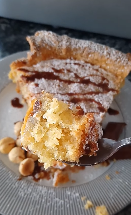 Φουντουκόπιτα σφολιάτας σαν τάρτα συνταγή