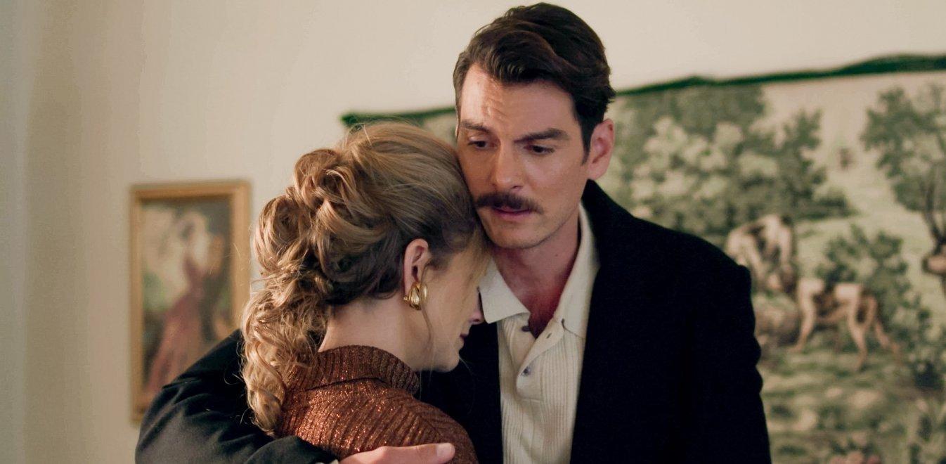 Άγριες Μέλισσες: Ο Κωνσταντής μιλάει στη Δρόσω για τον ερωτά του και ταράζει τα νερά