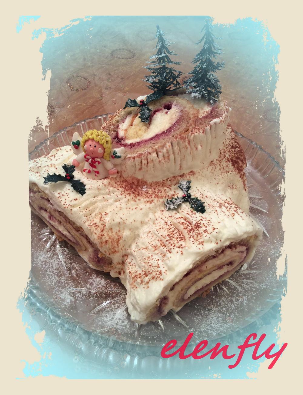 Χριστουγεννιάτικος κορμός με σαντιγί & μαρμελάδα βατόμουρου συνταγή