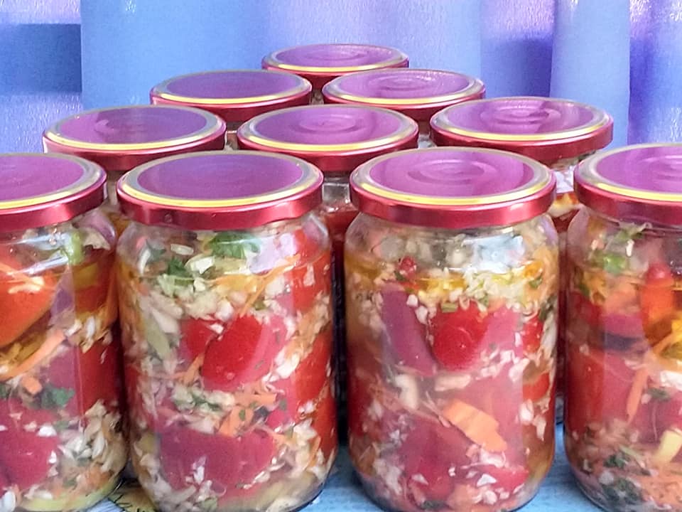 Πολίτικη σαλάτα σε τουρσί