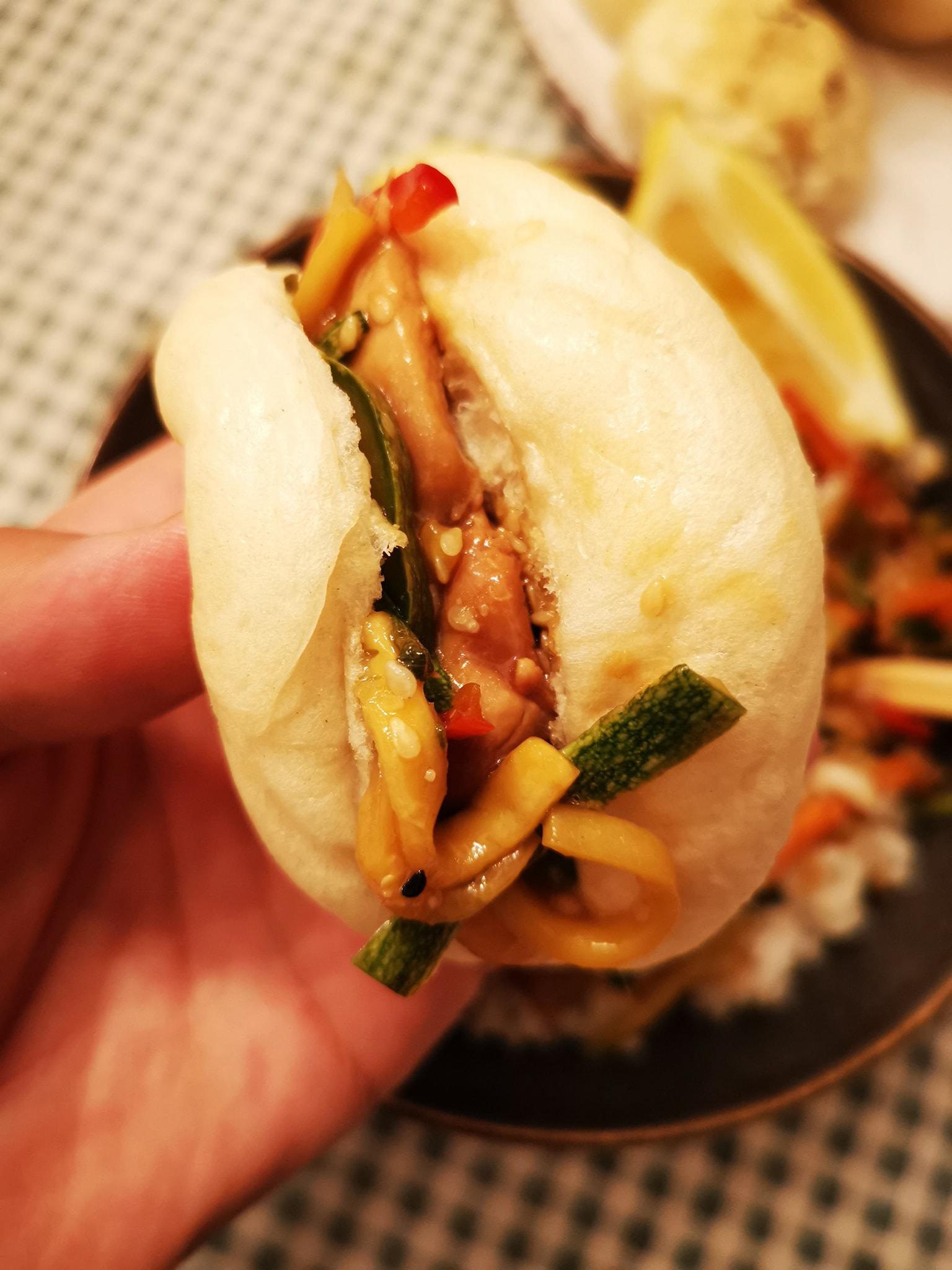 Σάντουιτς με _Άσιατικο κοτόπουλο_Σε μπουκίτσες_