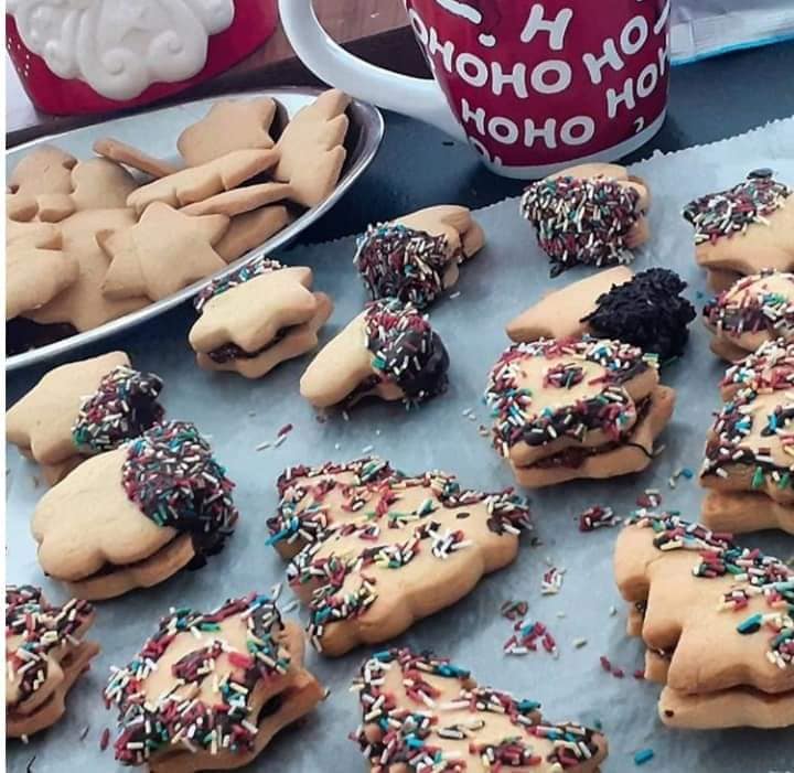 Χριστουγεννιάτικα πτι φουρ με μαρμελάδα συνταγή