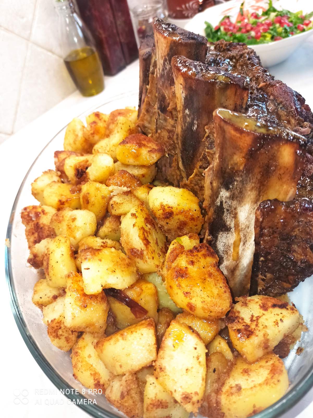 Σιδηρόδρομος μοσχαρίσιος στην λαδόκολλα με βουτυράτες πατάτες