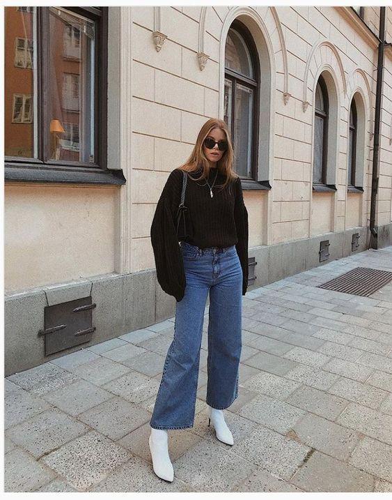 Ζιπ Κιλότ Denim culottes jean με πλεκτό πουλόβερ και άσπρες μπότες Ζιπ Κιλότ Denim culottes jean με πλεκτό πουλόβερ και άσπρες μπότες