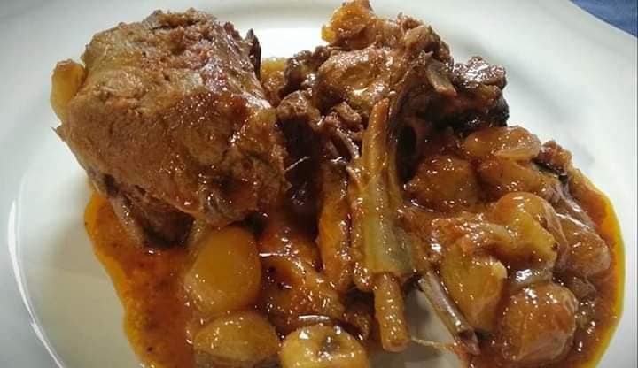 Αγριογούρουνο στιφάδο στην γάστρα