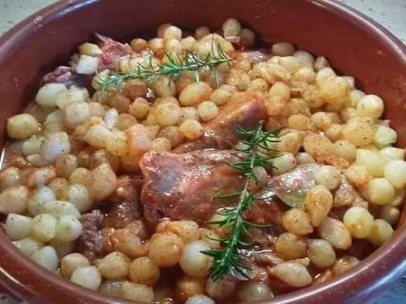 Αγριογούρουνο στιφάδο στην γάστρα