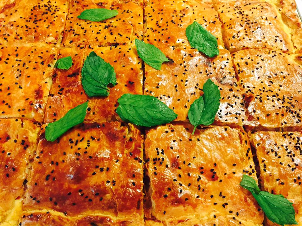 Παστουρμαδόπιτα ή πίτα της Καισαρείας συνταγή