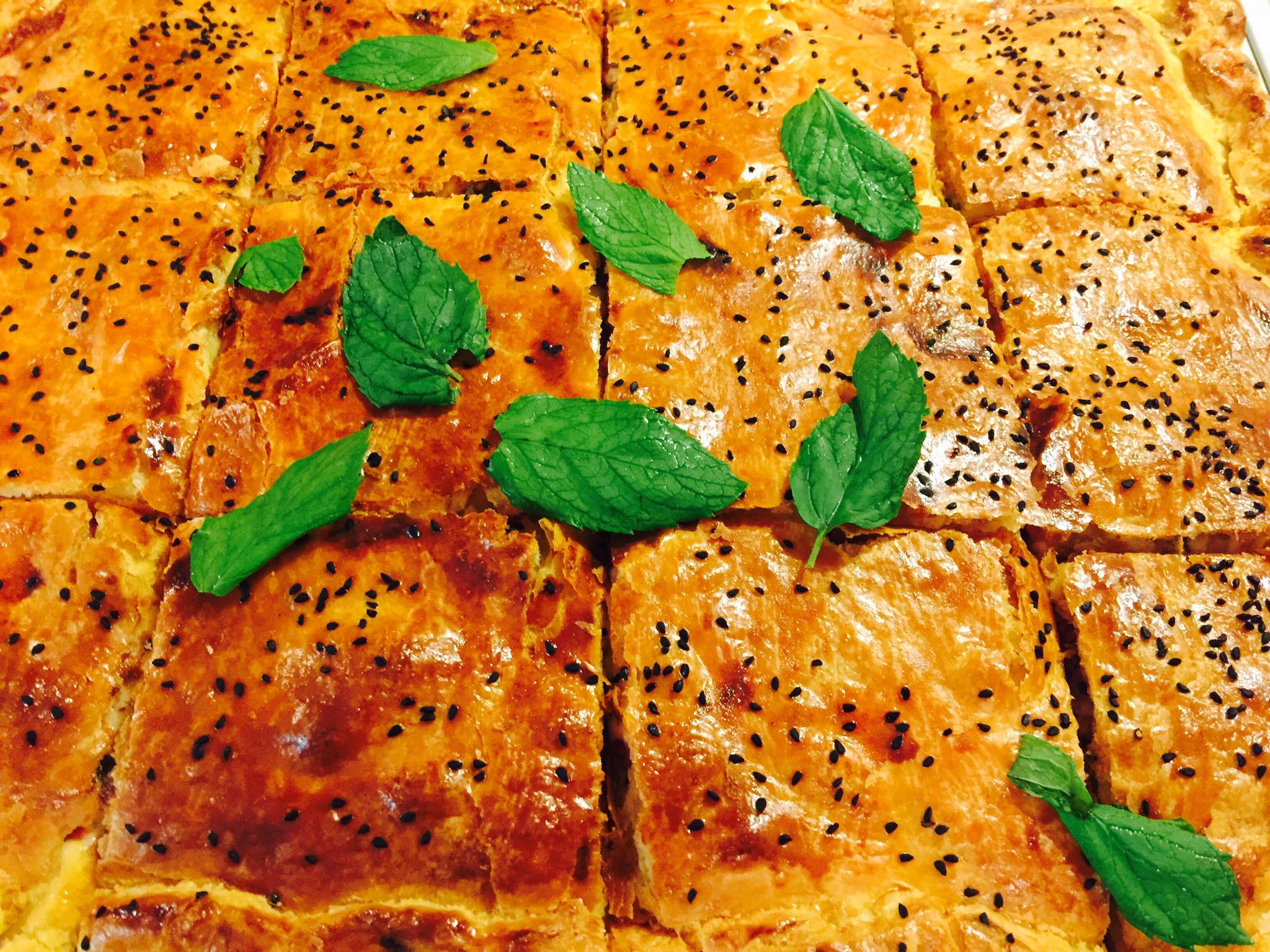 Παστουρμαδόπιτα ή πίτα της Καισαρείας συνταγή