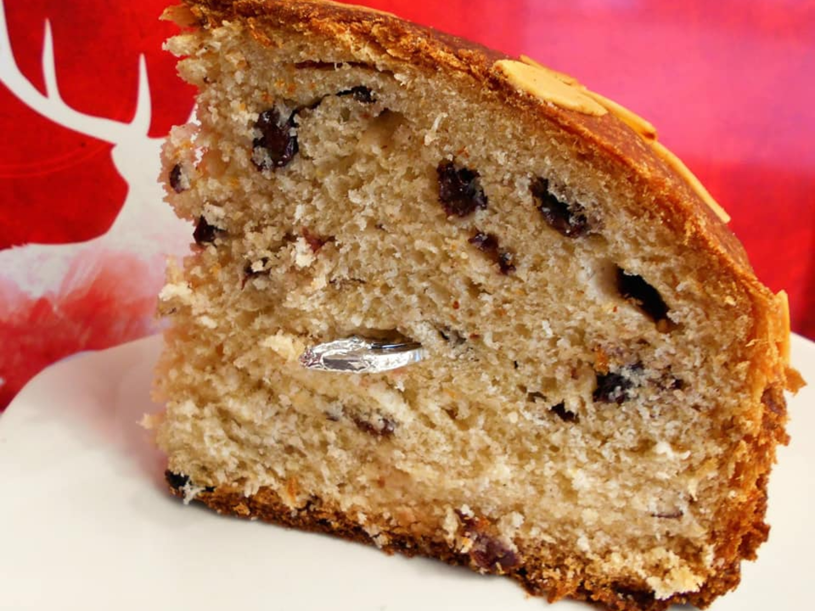 Βασιλόπιτα τσουρέκι  με ζαχαρούχο γάλα – Η πιο αφράτη