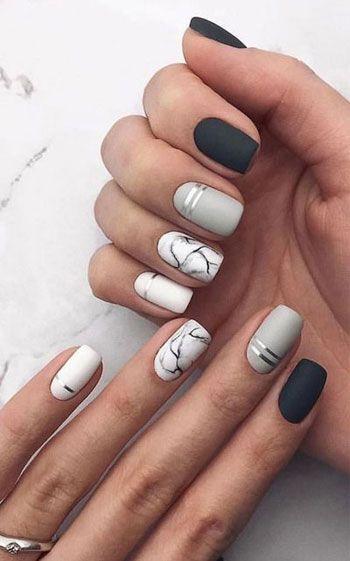 Μαύρα, γκρι και λευκά νύχια για τον Ιανουάριο του 2021 με σχέδια 