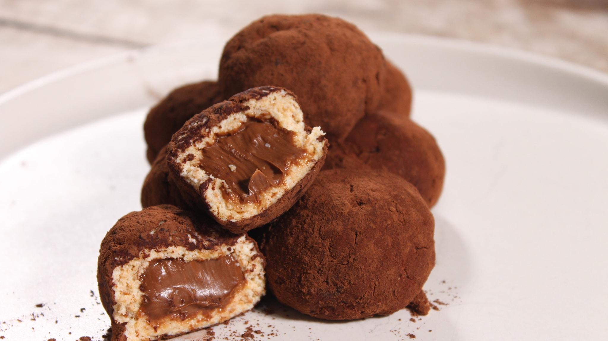 Γεμιστά τρουφάκια με την βασιλόπιτα που μας περίσσεψε συνταγή