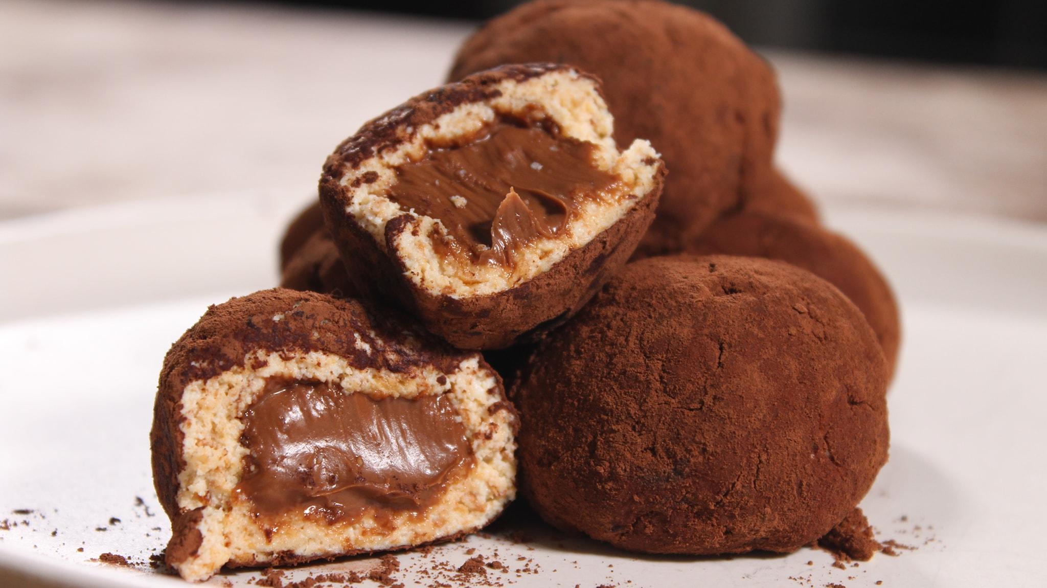 Γεμιστά τρουφάκια με την βασιλόπιτα που μας περίσσεψε συνταγή