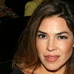 Ναταλία Δραγούμη: Φωτογραφίζεται με την 17χρονη κούκλα κόρη της! (εικόνα)