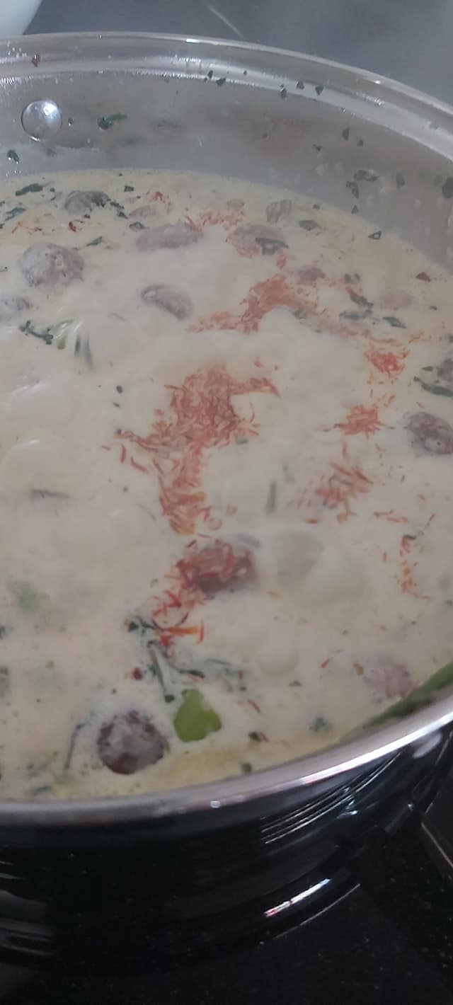 Σπαγγέτι ολικής με μανιτάρια και κρέμα γάλακτος _Σάλτσα